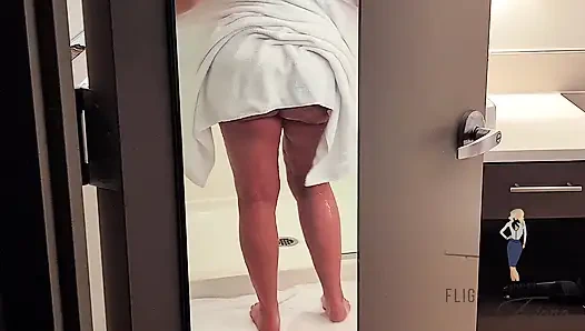 Dachte, ich wäre allein unter der dusche