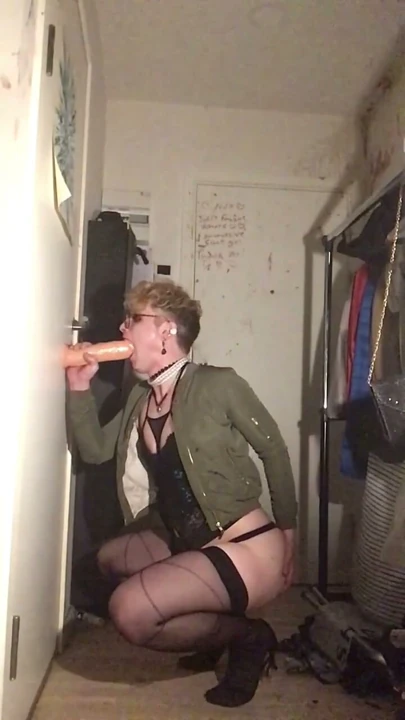 Sürtük Sissy | Bölüm 2