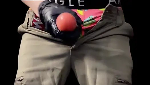 Bayanlar ve kadın kılıklı kadınlar için