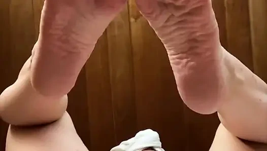 Soyunma odasından ve duşdan sonra seni benimle saunaya götüreceğim