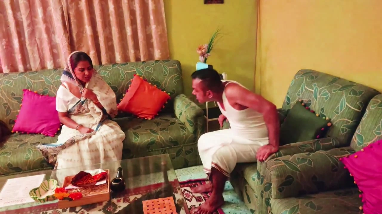 Ek bidhaba ko apna Bhasur ne CHoda