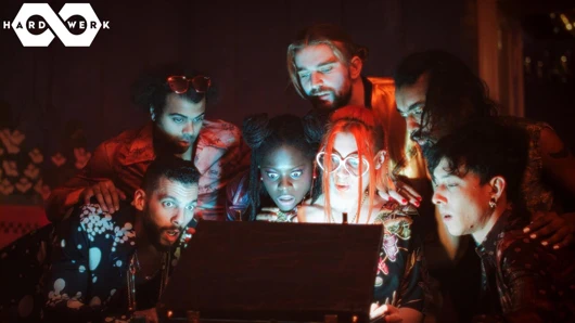 Çarpıcı bebe ve muriel'in 5 yaraklı üçlü grup seks