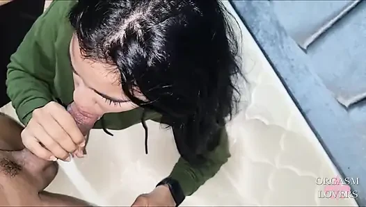Derleme: Göğüs, yüz ve ağıza boşalma ÇOK KÖTÜLDÜ