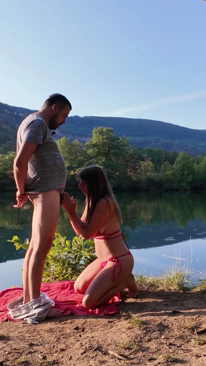 Gerçek çift vahşi kamp - doggy ve creampie temizliği | Klip 1