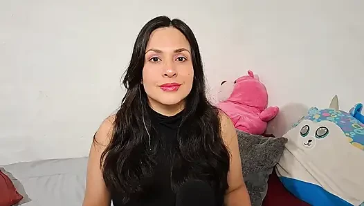 Asmr rol yapma kız arkadaşın saçını kesiyor