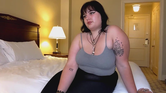 Döküm düzgün vücutlu: porno seçmelerde yepyeni 18 yaşındaki squirts