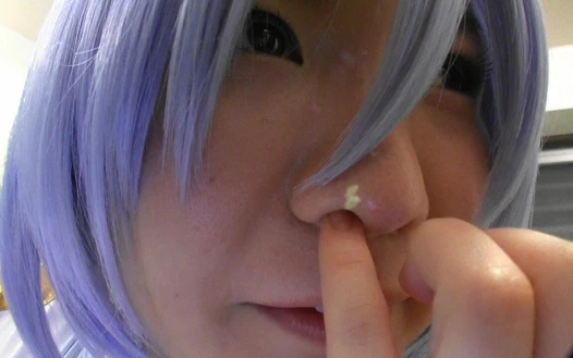 Ayanami'nin burnunu toplama (ncd02fetis. jp)