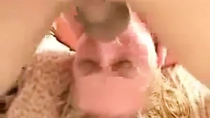 Bambis yüz alır sert x87 dövülerek