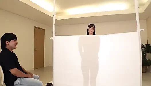 Bölüm 3: Gölge kuklacılığında tutkulu çiftlerle oyna! Kalp sikici NTR hızlı değiştirmeli siluet testi! Erkek arkadaş üniversiteli kız arkadaşının kostümünü doğru tahmin edebilir mi!? Eğer başarısız olursan, büyük bir yarakla anında seks yapıyorsun!