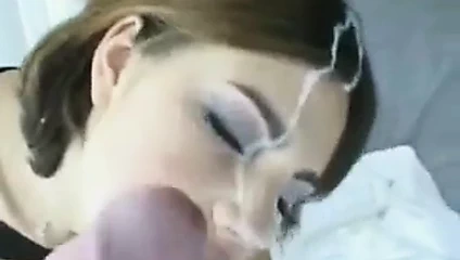 Kısa saçlı tatlı emmek pov