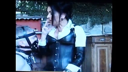 İyi bir yardakçı ağzını açar