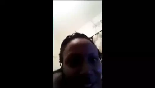 Annabelle mba. göğüsleriyle oynamak