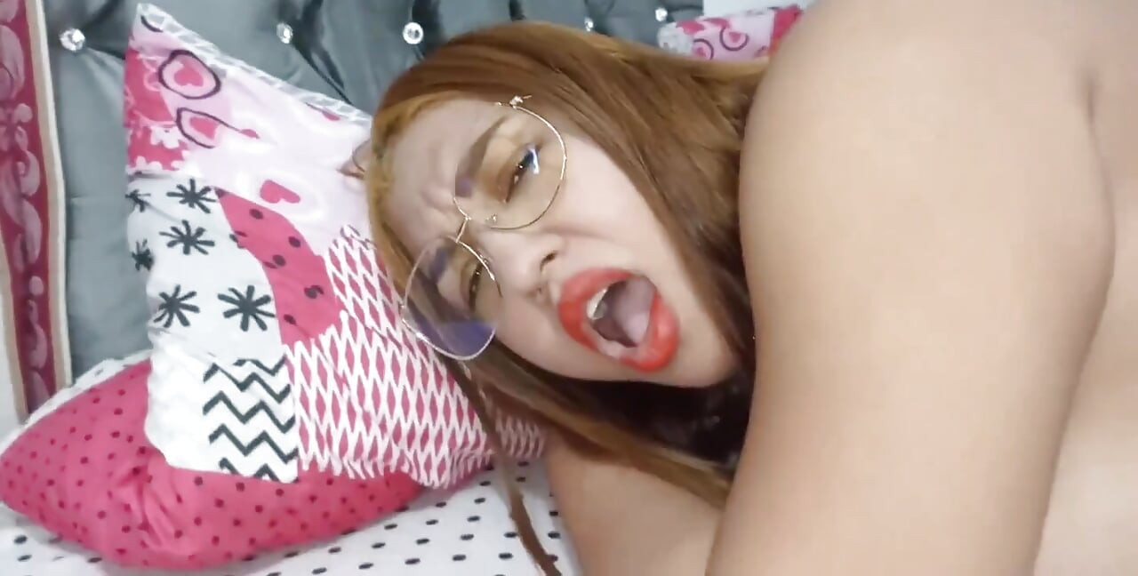 Venezuelalı arkadaşım bu küçük porno videosuyla kiramı ödüyor