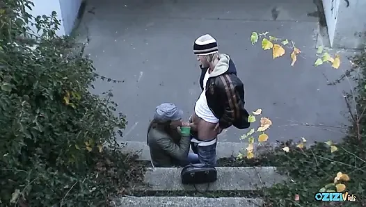 En seediest getto, açık havada üremenin göreceli barış içinde yapilabildiği yerdir