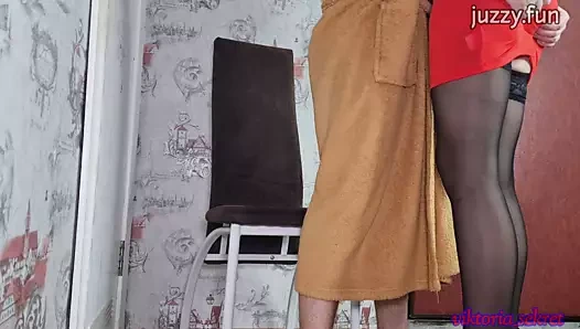 Karısı sevgilisiyle sikişiyor – gizli kamera