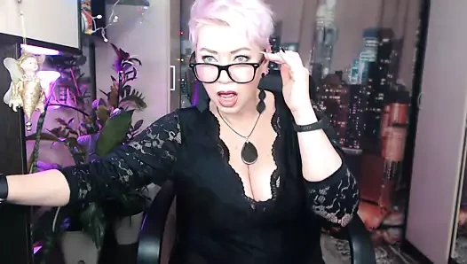 Sulu Rus milf aimeeparadise utanmaz dansı.!.