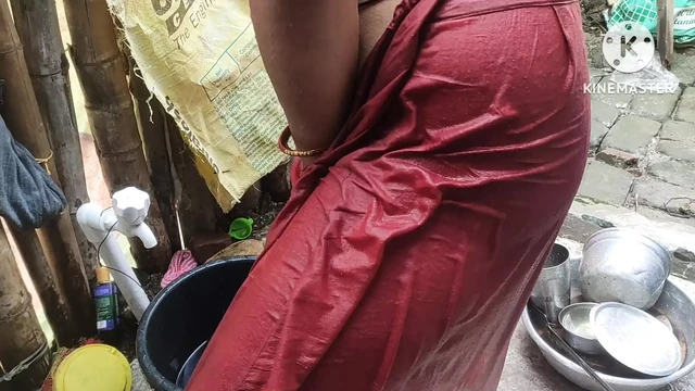 Yenge ji garam garam jawani aur garma garam