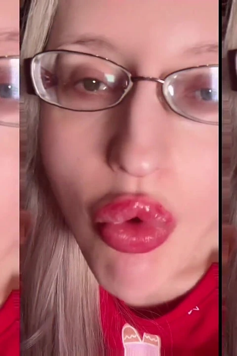 Asmr cips patates yeme kulaklığında dinle