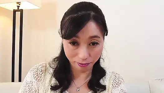 Olgun kadının anal takdir oturumu - lütfen pisliğime bakın! - bölüm.4