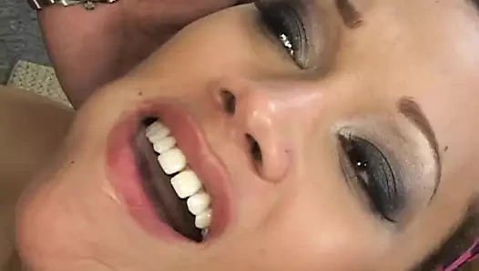 Büyük sert horozun tadını çıkar, bebek vol.4 - bölüm 1