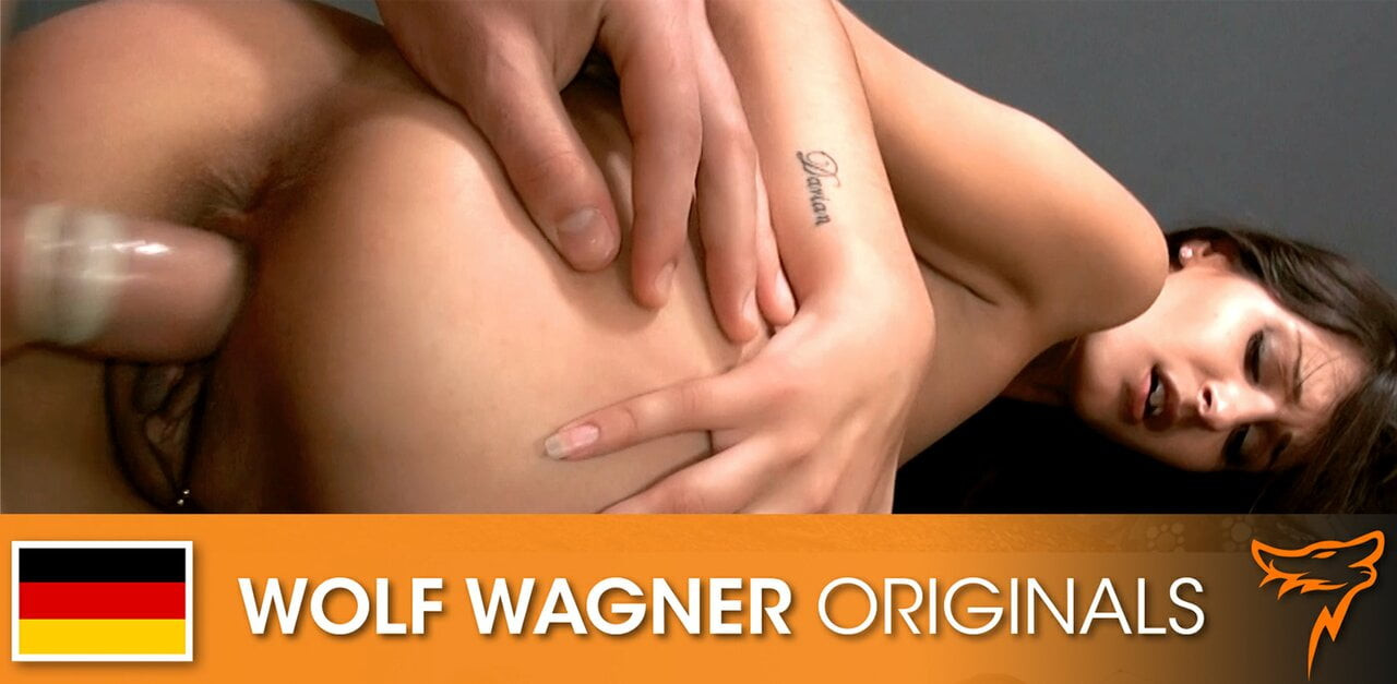 Fotoğraf çekimi ateşli bir sikiş seansına dönüşüyor! wolfwagner.com