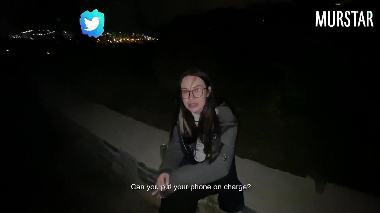 Güvenlik beni gece sikiyor