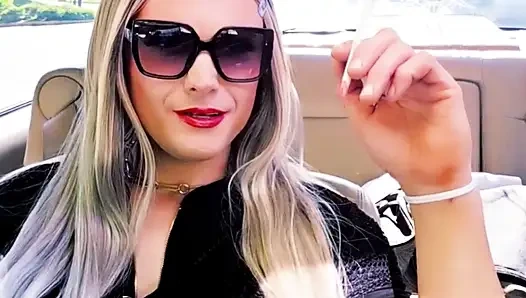 Kylie'nin fetiş oyun evi kuralı