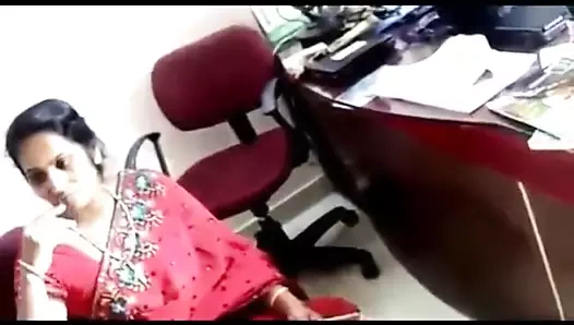 Ateşli Hintli memeler