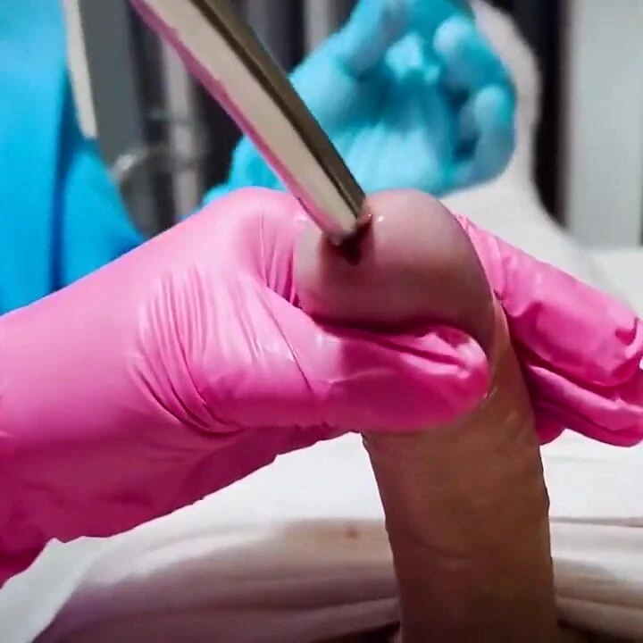 Dominafire tarafından esaret altında kadın egemenliği sesleri