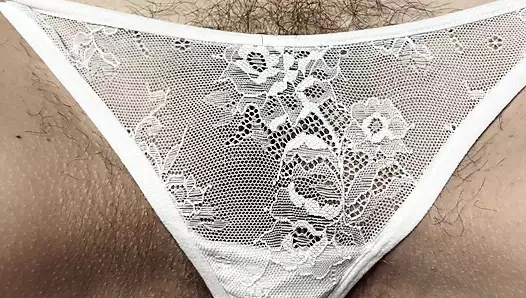 Karısının kıllı amcık resim seansı mastürbasyon gösterisine çıkıyor, parmak yakın çekim kıllı amcık sırılsıklam olana ve orgazm olana kadar