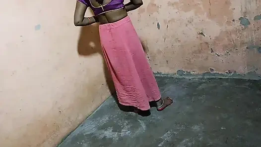 Büyük süt ve ateşli baldızı sikiyor