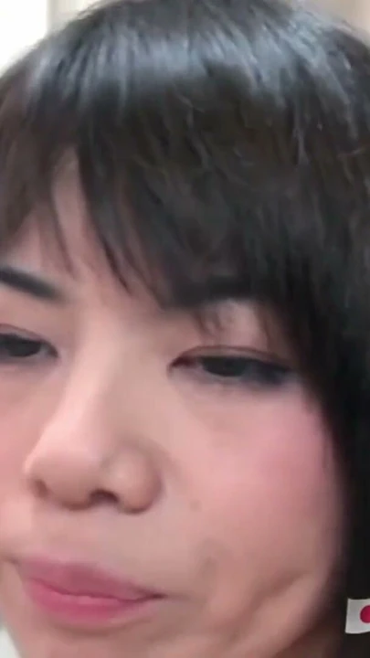 Zayıf Japon MILF Creampie İçin Sikiyor | Bölüm 1
