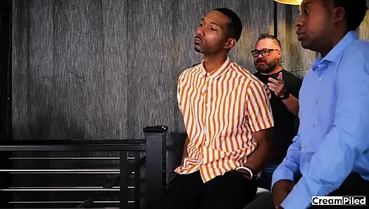 Frenchy yaklaşan grup seks hakkında konuşuyor