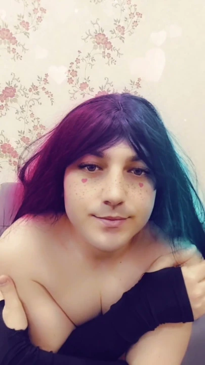 Sevimli bayanın bu mastürbasyon videounu izlerken boşalmamak zor | Klip 1