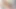 Yaramaz hatun dildo yalıyor ve sonra tıraşlı amına sokuyor