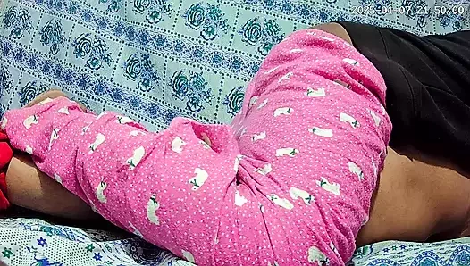 Japon oğlan ve kız ormanda seks yapıyor 2975