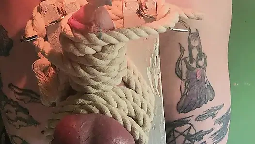Buena Chica Azotando Bolas Por Vela Pt2