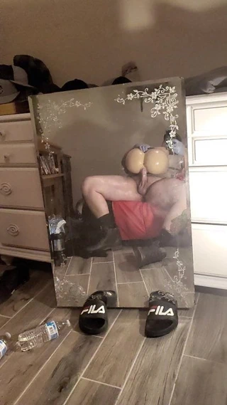 Büyük göt kontrolsüz bir şekilde horoz boşalmak yapar