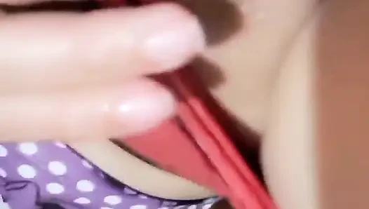 19 yaşındaki Kolombiyalı kızın götünü görmek ister misin?