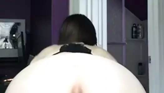 Zinde ince kız striptiz