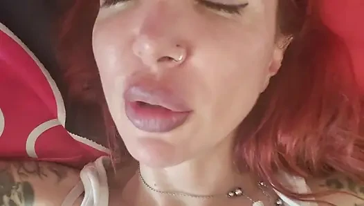 Üvey oğlum, eşin seni aldatıyor