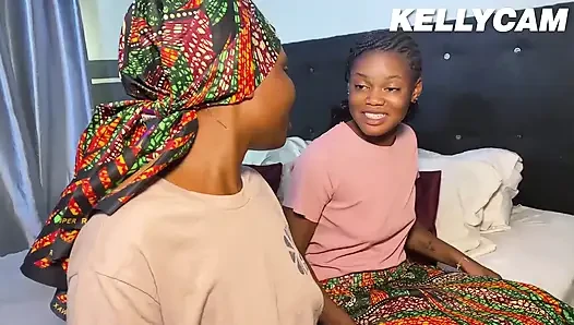 Okulumdaki lezbiyen üvey annem geldi ve sikişiyoruz