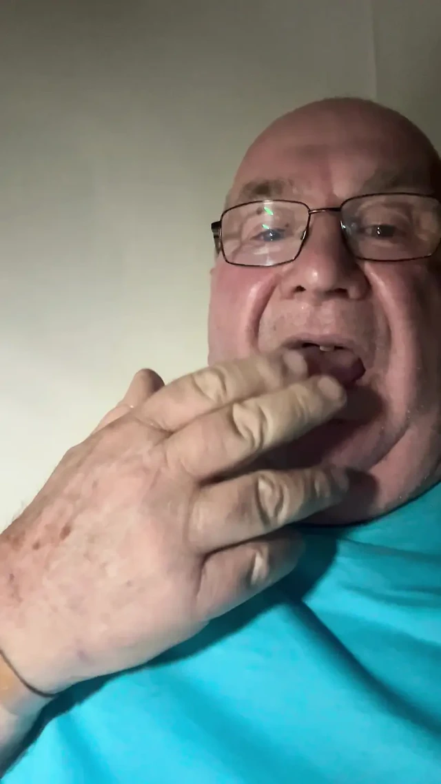 Güzel Cas için övgü