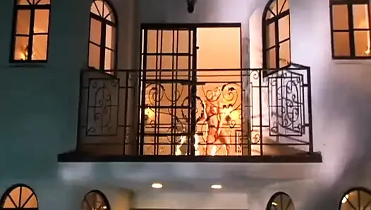Seksi sarışın amcık yalıyor anal sikişiyor... ağzına boşalma
