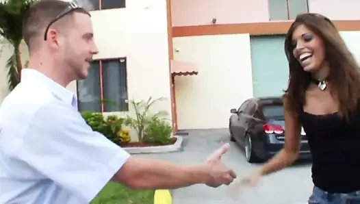 Büyük çük derin içeride sıkı kedi