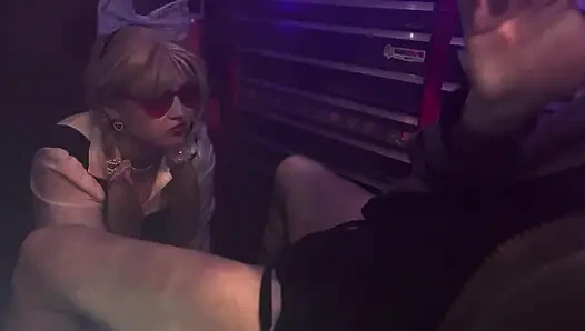 İki kez boşalıyor - mastürbasyon ve dölleme