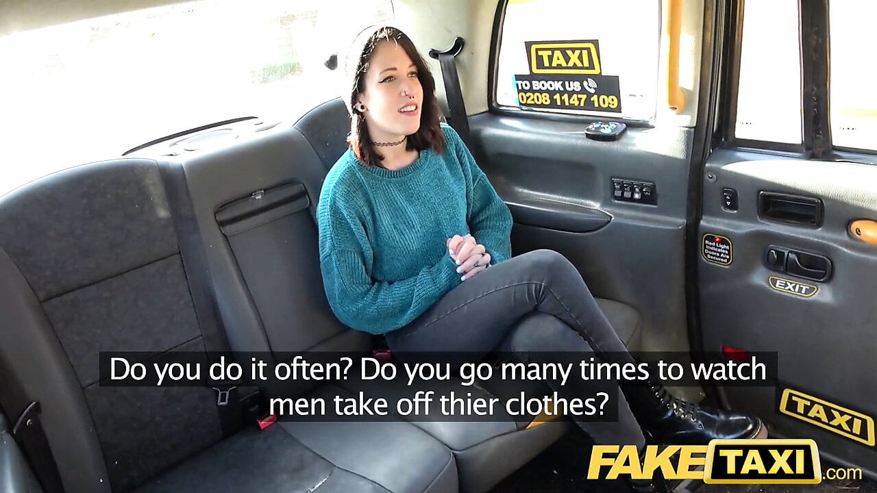 Sahte taksi ince sürtük gets yaramaz ve çıplak
