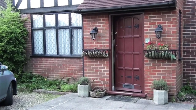 Ziyaret sırasında amım ıslanıyor, ona bak....