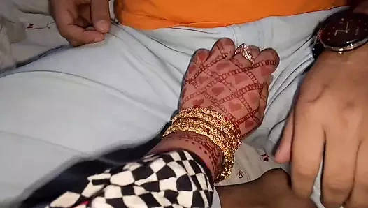 Üvey anne yeni saati üvey oğluna hediye etti