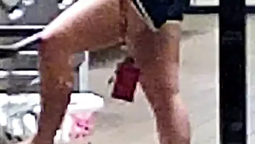 Çamaşırhanede bir tane daha